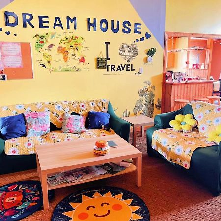 Sarah'S Dreamhouse B&B Churchill Esterno foto
