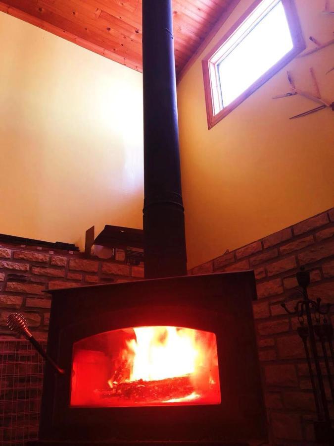 Sarah'S Dreamhouse B&B Churchill Esterno foto